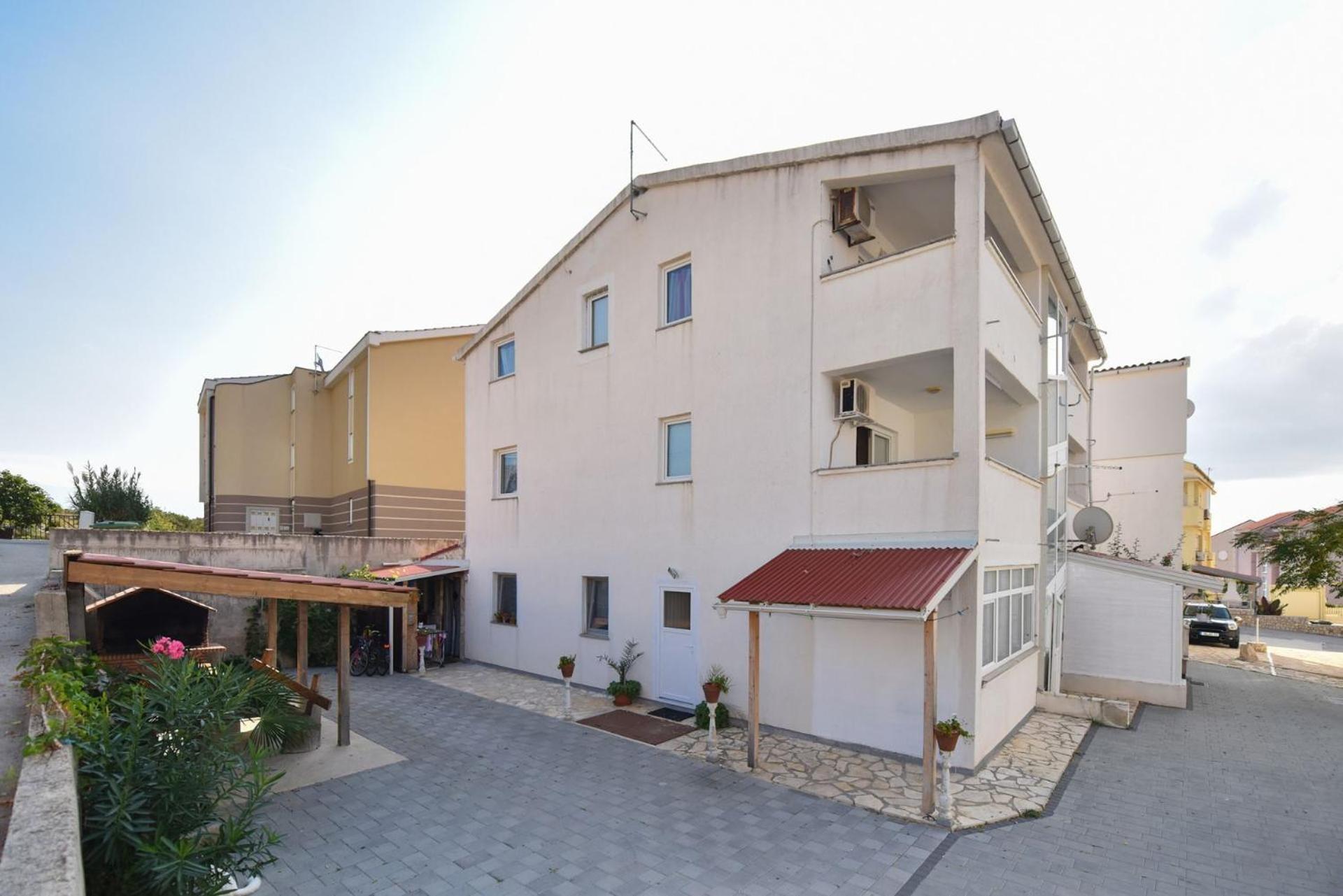 Apartment Kety نوفاليا المظهر الخارجي الصورة